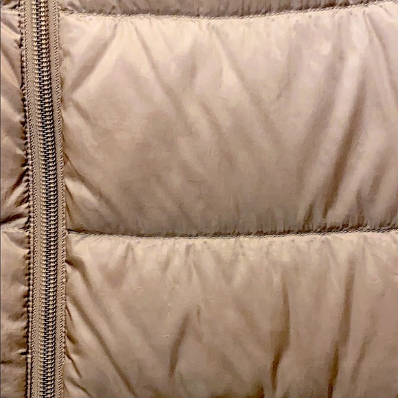 Uniqlo ultra light down long coat - Picture 4 of 6